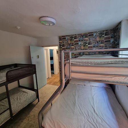First And Last Youth Hostel Dover Luaran gambar